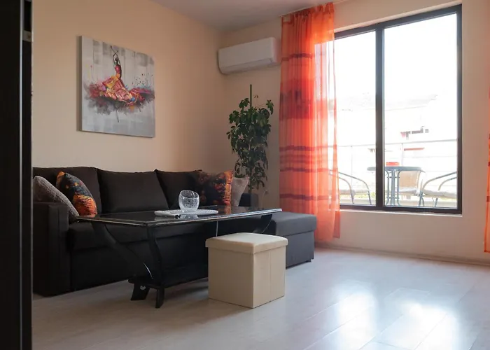 за гости николова * Plowdiw