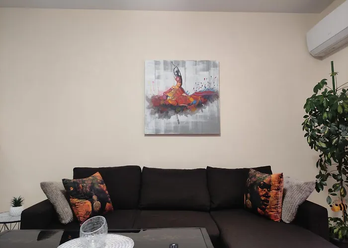 за гости николова * Plovdiv